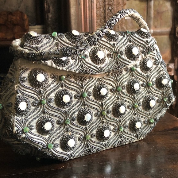 Vintage Silk, Natural Emeralds & Natural Baby Pearls Handbag ♥️ - Picture 9 of 16